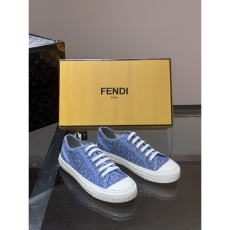 Fendi Low Shoes